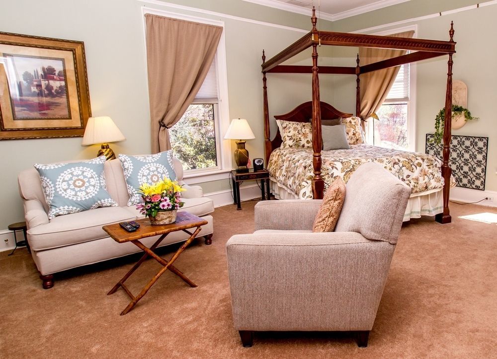 Hill House Bed & Breakfast Inn Эшвилл Экстерьер фото