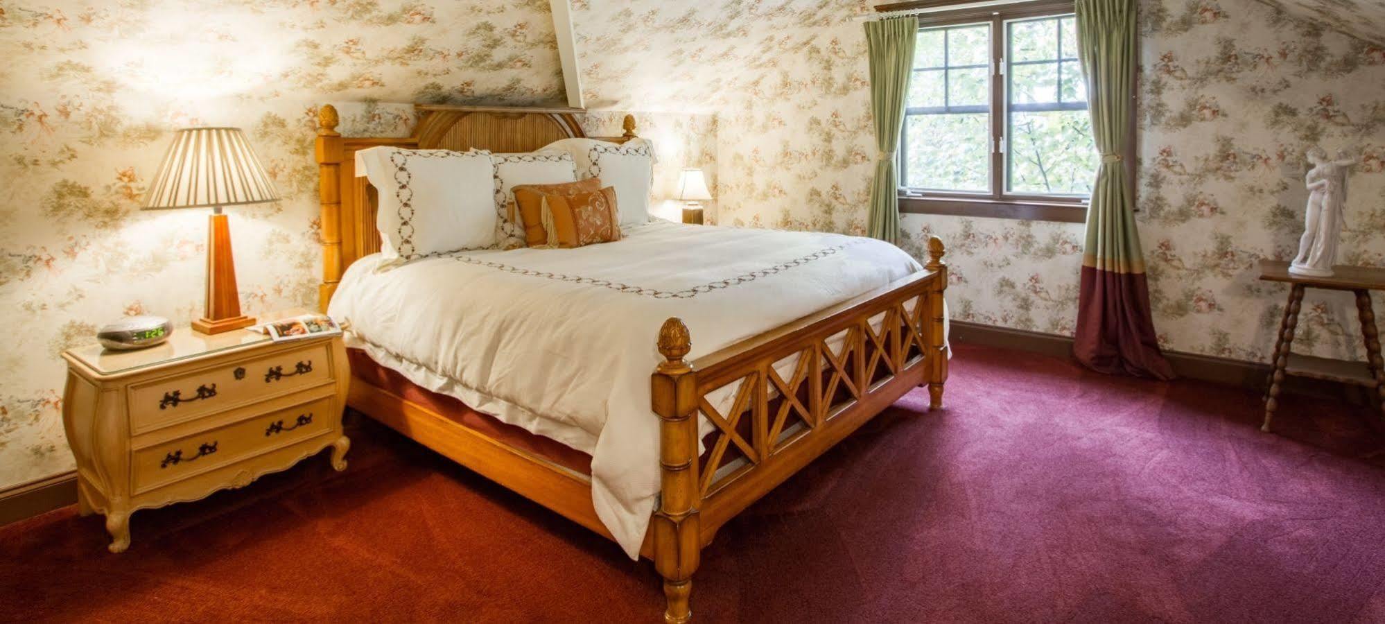 Hill House Bed & Breakfast Inn Эшвилл Экстерьер фото